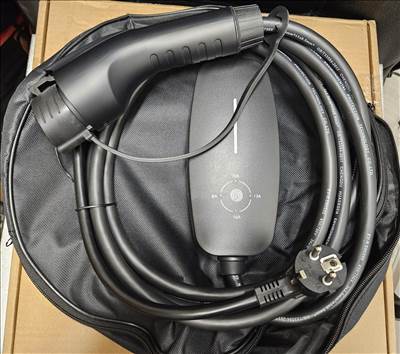 Eladó új 3,5m EVSE EV töltő Type 1 1 fázis (3,6kw) 8-16A EU dugó +táska elektromos járműhöz