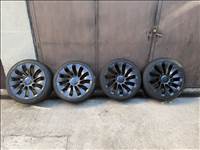  Tesla Model Y Performance 21" Überturbine téli garnitúra jó állapotban 255/35 R21 és 275/35 R21 