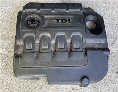 Skoda Octavia III 1.6 CRTDI motorburkolat CLH 04l103925n
