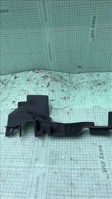 Bal oldali hűtő légterelő - Seat Exeo 3RO 121 283