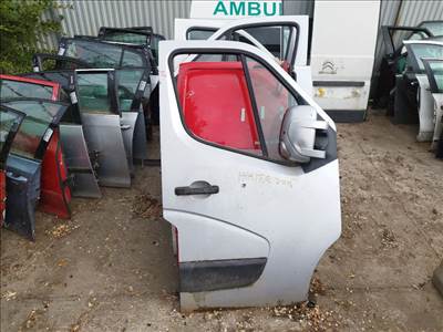 Renault Master 2010- jobb első ajtó üresen
