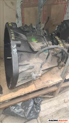 Renault Master III, Opel Movano B RENAULT MASTER 2.3 DCI SEBVÁLTÓ PF6042