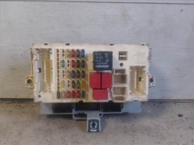 FIAT STILO 01.09-06.12 Biztosítéktábla BCM BSI BSM SAM GEM modul Utastér