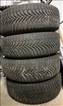  Fiat Tipo 5x98 lyukosztású 15" használt lemezfelni, rajta 195/65 eldobós Hankook téli gumi gumi 