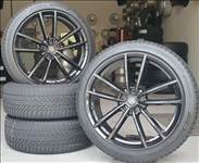 5x114,3 Kia EV6 alufelni 255/40 R21 téli gumik és TPMS szenzor  /K101.