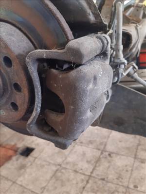 Volkswagen Touran Jobb Hátsó Féknyereg