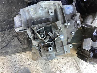 Audi A3 (8P) 2.0 TFSI JLZ váltó 