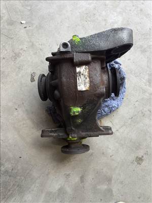 BMW E90/91/92/93E81/82/87 differenciálmű 3.38