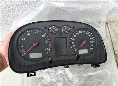 VW Golf 4 / Bora nagy MFA-s felújított óracsoport, benzines immo 3
