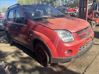Suzuki Ignis I 1.5i bontott alkatrészei