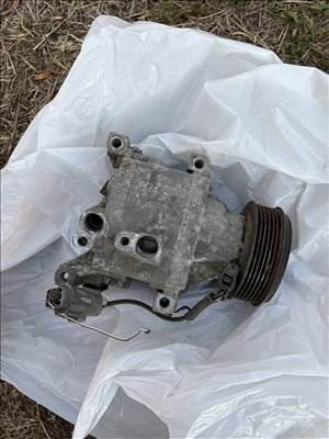Toyota Corolla E12/120 klímakompresszor Denso hasz 2473001660