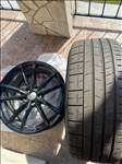  235/35 19" használt 3 db Pirelli nyári gumi gumi