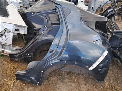 NISSAN JUKE (F15) Bal hátsó sárvédő negyed 