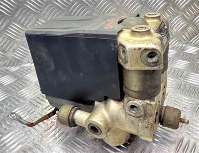 Mercedes-Benz C126 W126 ABS-egység ABS-hidraulikatömb vezérlőegység eredeti használt - 0265200017