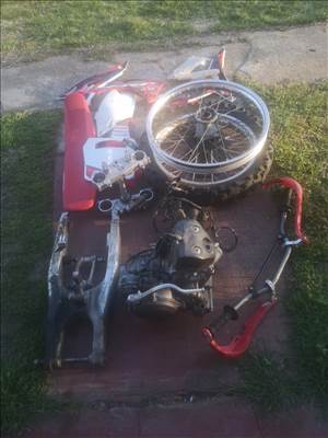 Honda Crf450 alkatrészek