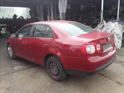 Volkswagen Jetta V 1.6 Hátsóhíd 