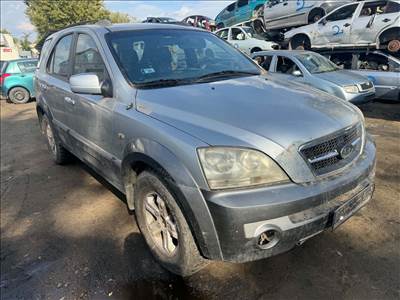 Kia Sorento (JC) bontott alkatrészei