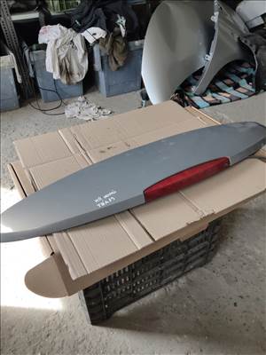 Renault Mégane II 1.5 dCi csomagtér ajtó spoiler 