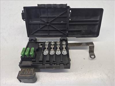 Volkswagen Golf IV, Volkswagen Bora 1.4 16V biztosítéktábla (40271) 1j0937550m