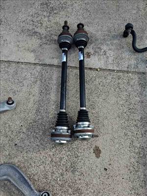 Audi Q5 (8R) Jobb, Bal hátsó féltengely 8r0501203c