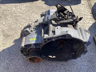 Volkswagen Passat B6 2.0 TDI Kxx váltó 