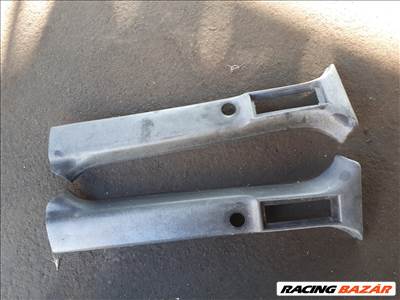 Lada Niva B oszlop burkolat , oszlop kárpit 21213-5004071 212135004071 212135004070