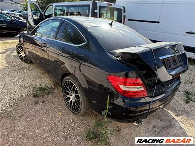 Mercedes C 250 (W204) bontásra egyben eladó