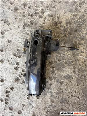 Audi A4 (B6/B7) Bal első ajtó kilincs 