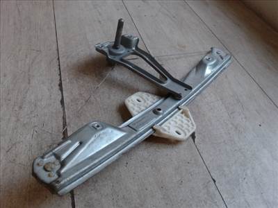 RENAULT THALIA 99.05-02.02 Jobb hátsó ablakemelő szerkezet mechanikus