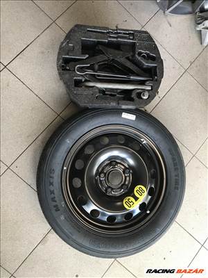  5x112 lyukosztású 16" újszerű felni, rajta 125/90 újszerű Maxxis 