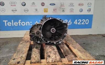 Volvo 2,0D 8M5R-7002 FF bontott váltó