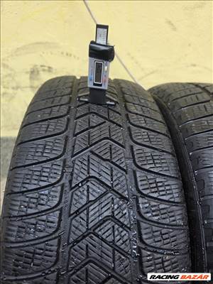  235/5020" újszerű Pirelli téli gumi gumi