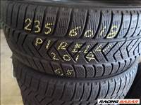  235/60/18"  Pirelli téli gumi 