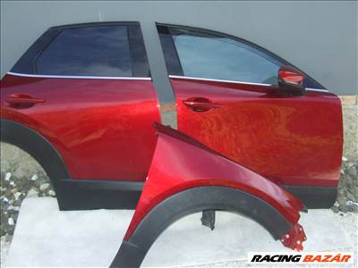 Mazda CX-30 jobb ajtó sárvédő oldalajtó 