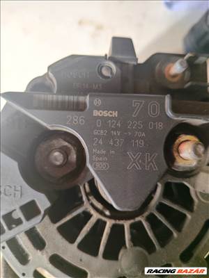 Opel Corsa C generátor  bosch0124225018
