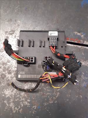 Audi A4 B6 Komfort Modul