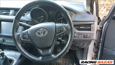 Bőrkormány 2015 Toyota Avensis T27 kombi multi