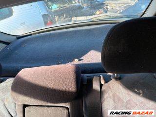 Opel Astra G Kalaptartó *175418*