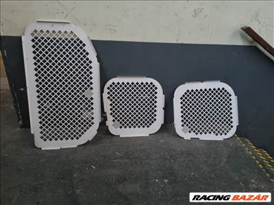 Renault Trafic Opel Vivarorács raktér üveghez 