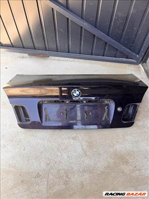 BMW E46 sedan limuzin csomagtérajtó 7003314