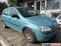 Opel Corsa C 1.0i bontott alkatrészei