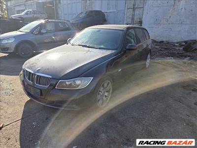 BMW 318d touring csonkállvány 