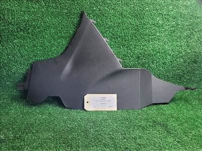 Suzuki S-cross Jobb Alsó Műszerfal Burkolat 7583157T0