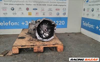 Dacia Duster 1,5DCI TL4 075 bontott váltó