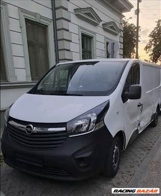 Opel Vivaro bontott alkatrészei vagy egyben bontásra eladó