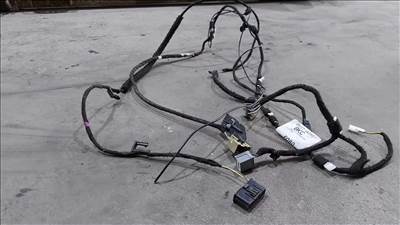 Ford Transit Tranzit MK8 14- Tetőantenna antenna kábel csatlakozó 4647