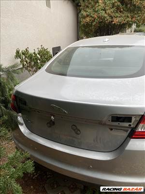 Jaguar XF X250 facelift csomagtérajtó 