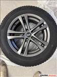  5x112 lyukosztású 17" használt alufelni, rajta 215/65 használt Hankook téli gumi.
