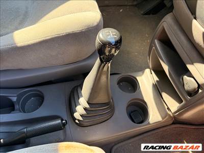 Mazda Tribute 2.0B váltókulissza 