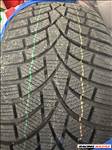  225/4517" újszerű Toyo Tires téli gumi gumi